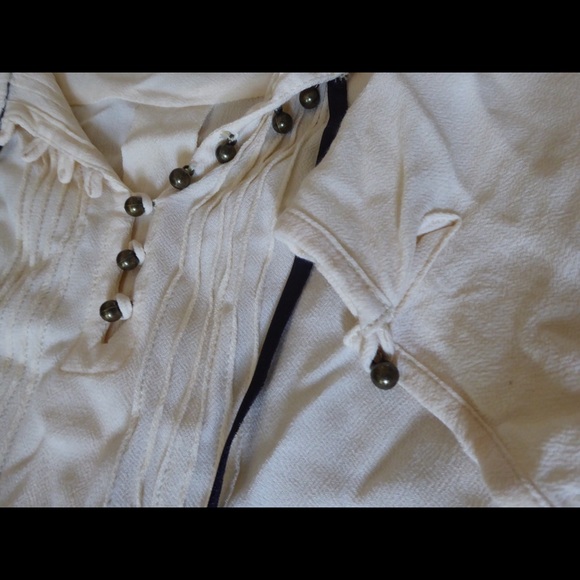 I ❤️ Joah small half button tunic - Picture 3 of 3